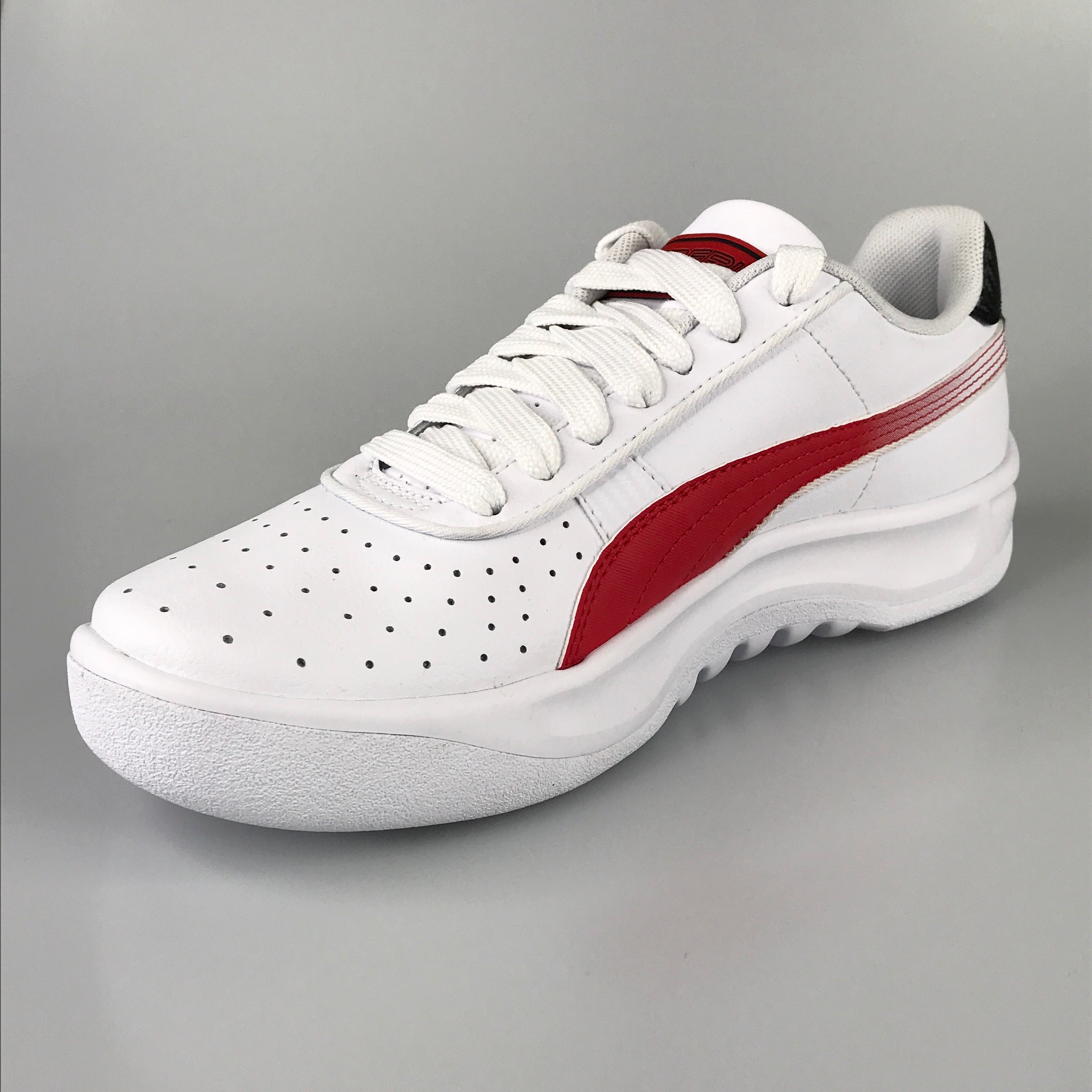 Puma Ferrari Race GV Special in white-russo corsa