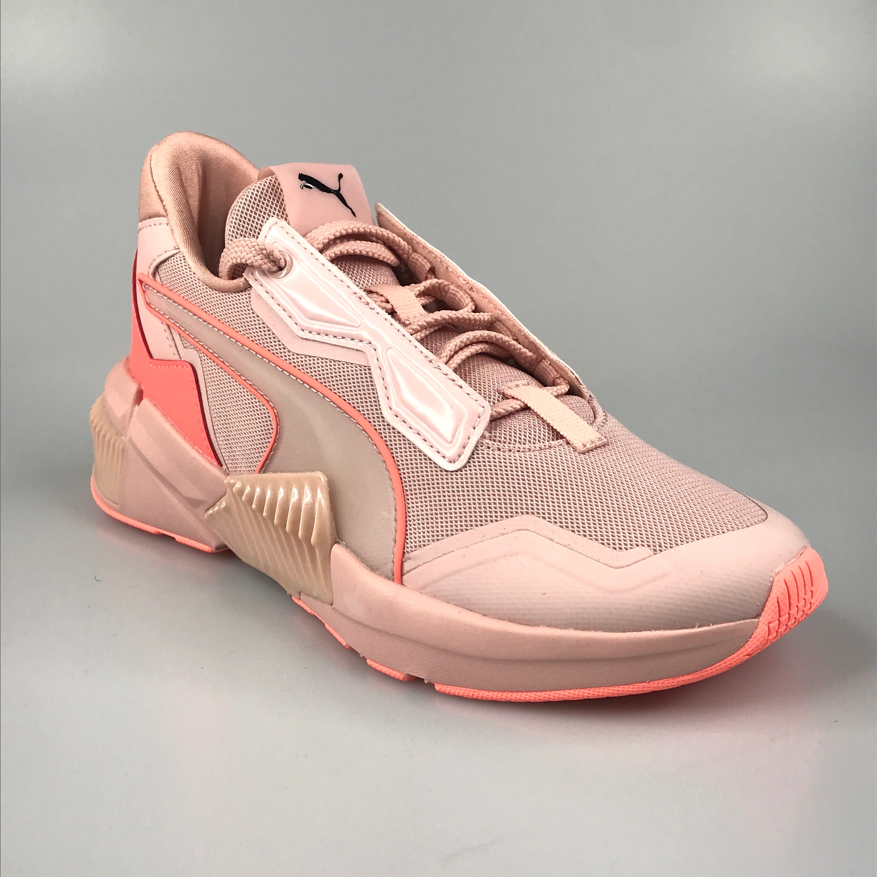 Puma Provoke XT Pearl Wn’s in peachskin-nrgy peach-black