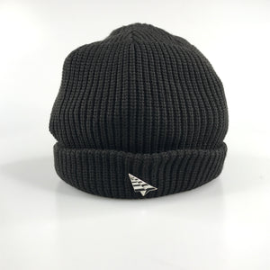 Paper Planes wharfman beanie in black