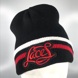 Laces knit skully in black-red-white