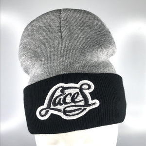 Laces knit skully in heather grey-black