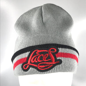 Laces knit skully in light grey-red-black