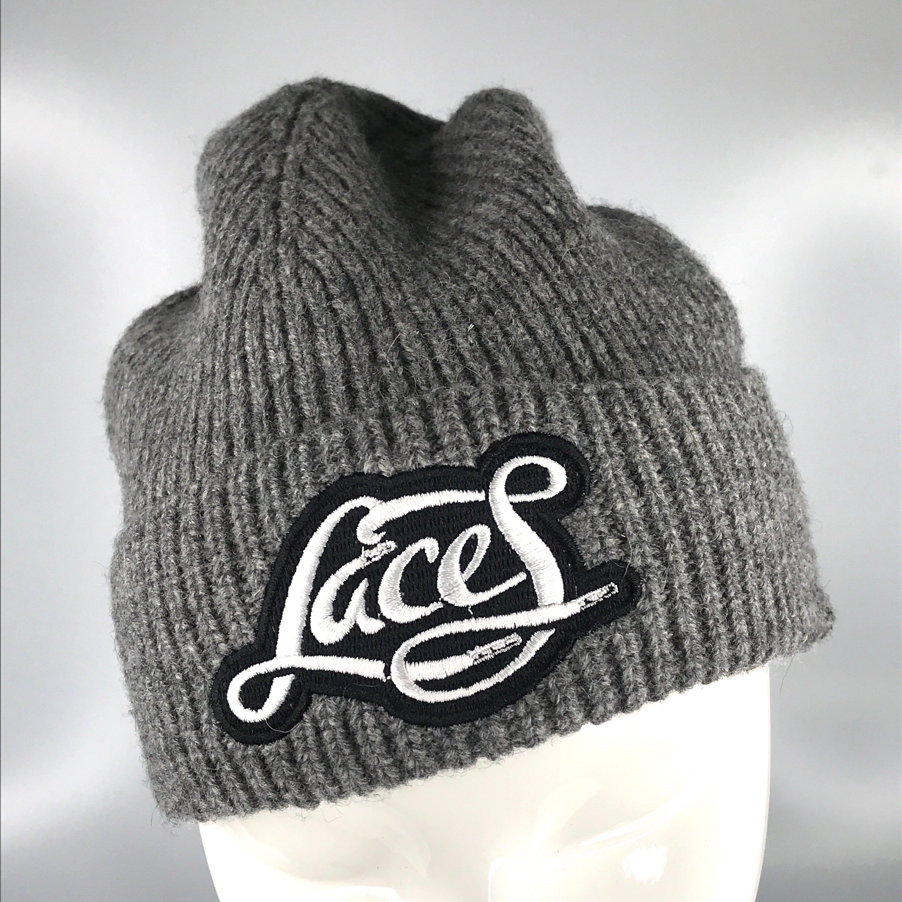 Laces knit skully in heather grey