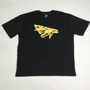 Planes Gold electric planes flag tee in black